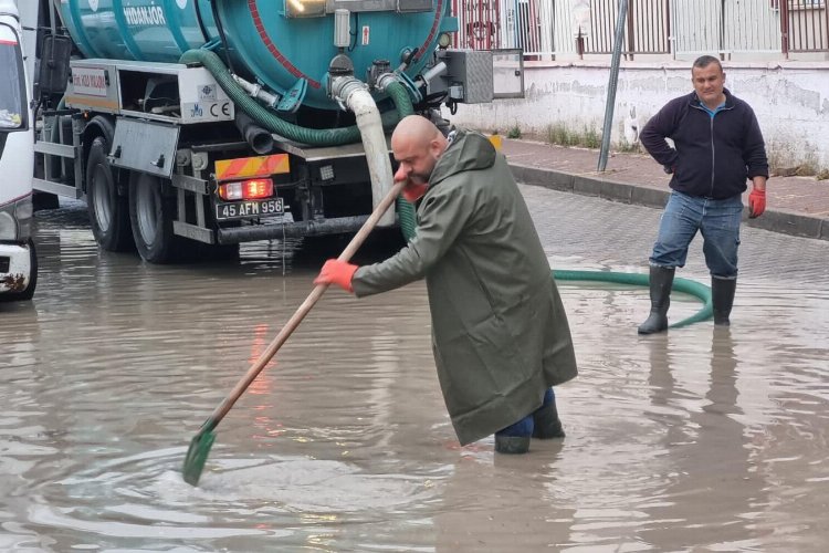 Manisa Turgutlu’da ‘sağanak’ seferberliği