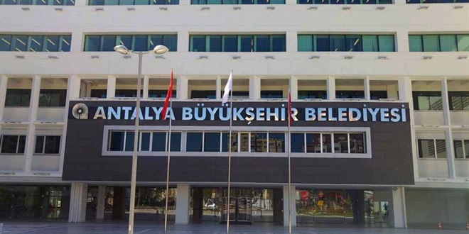Antalya Büyükşehir Belediyesi 50 itfaiye eri alacak