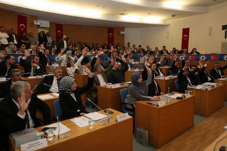 Düzce Belediye Meclisi’nde yeni dönem ilk toplantı