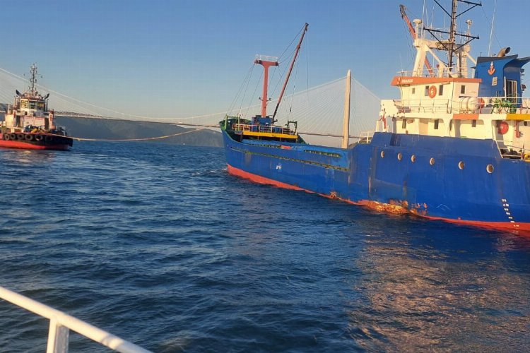 Kargo gemisi dümen arızası yaptı… Boğaz trafiği çift yönlü askıya alındı