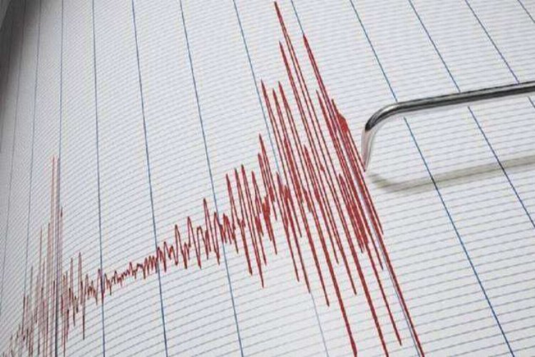 Afyonkarahisar’da 6 dakika arayla iki deprem