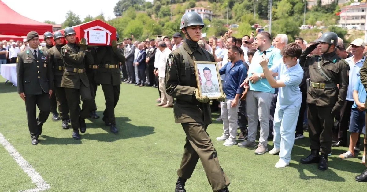 Şehit Er  Ahmet Saygın yapılan törenle Yığılca’da toprağa verildi 