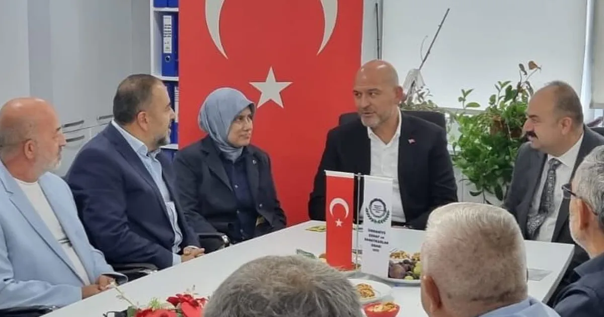 Ak Parti Milletvekili Süleyman Soylu’dan Ümraniye Esnaf ve Sanatkarlar Odası’na ziyaret