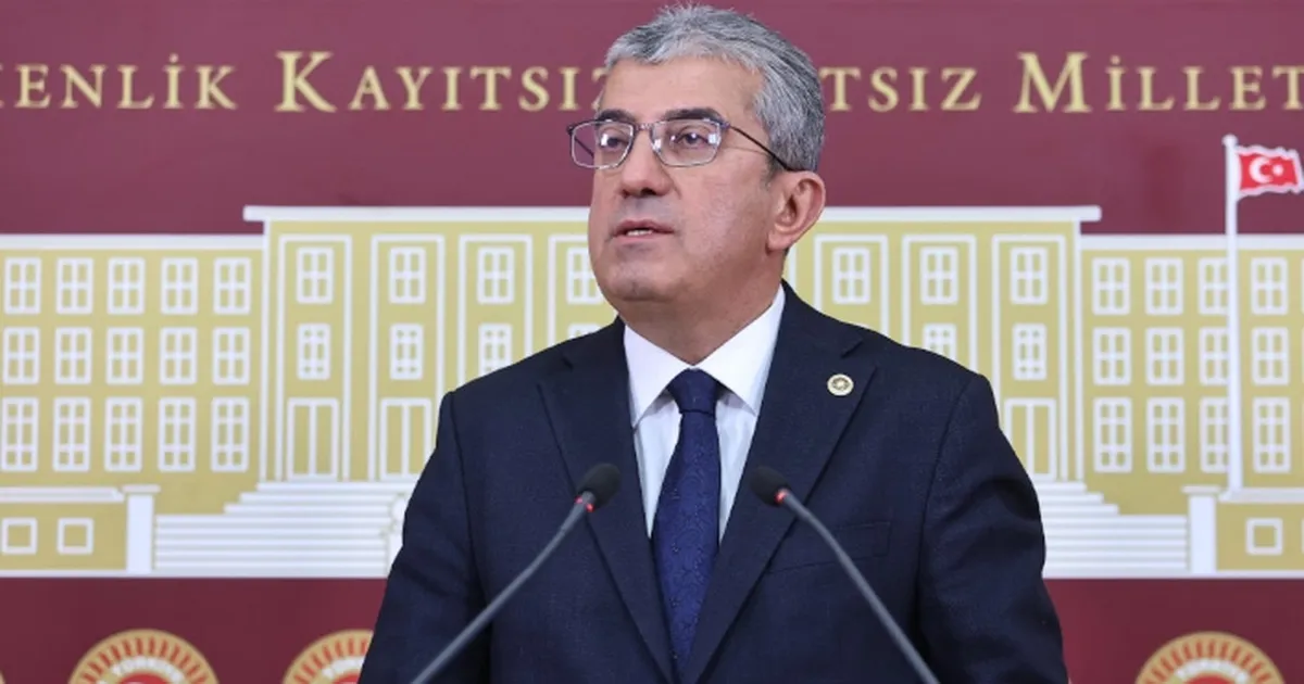 CHP’li Günaydın’dan gözaltı açıklaması: Davet etseniz gelmiyor mu?