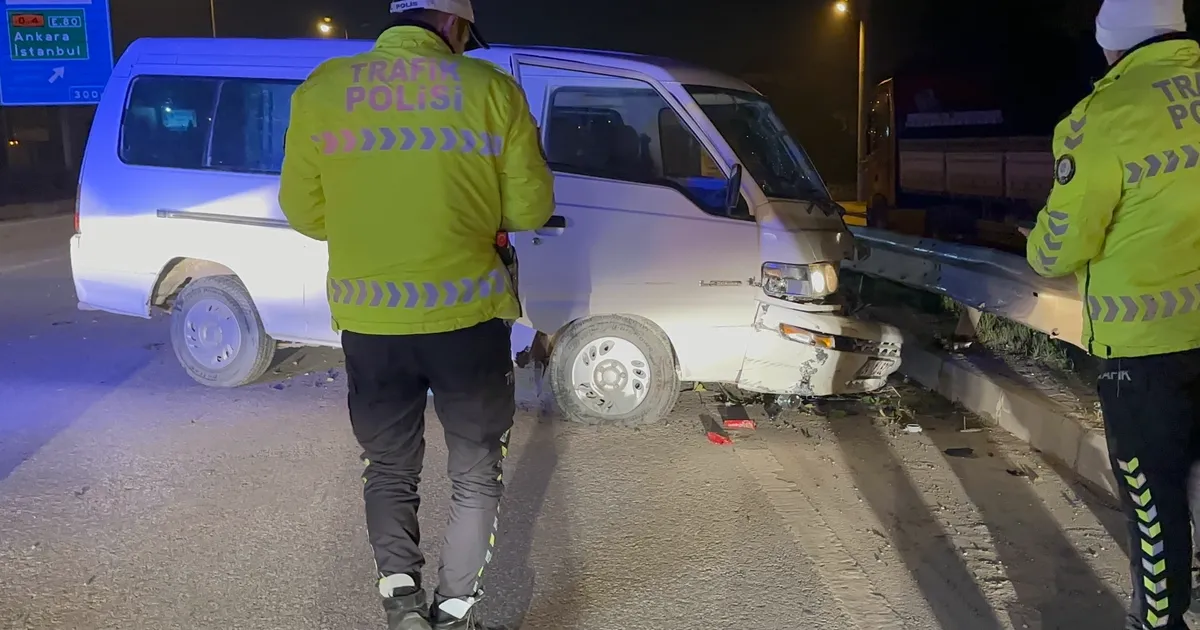 Düzce’de alkollü sürücü karşı şeride geçti