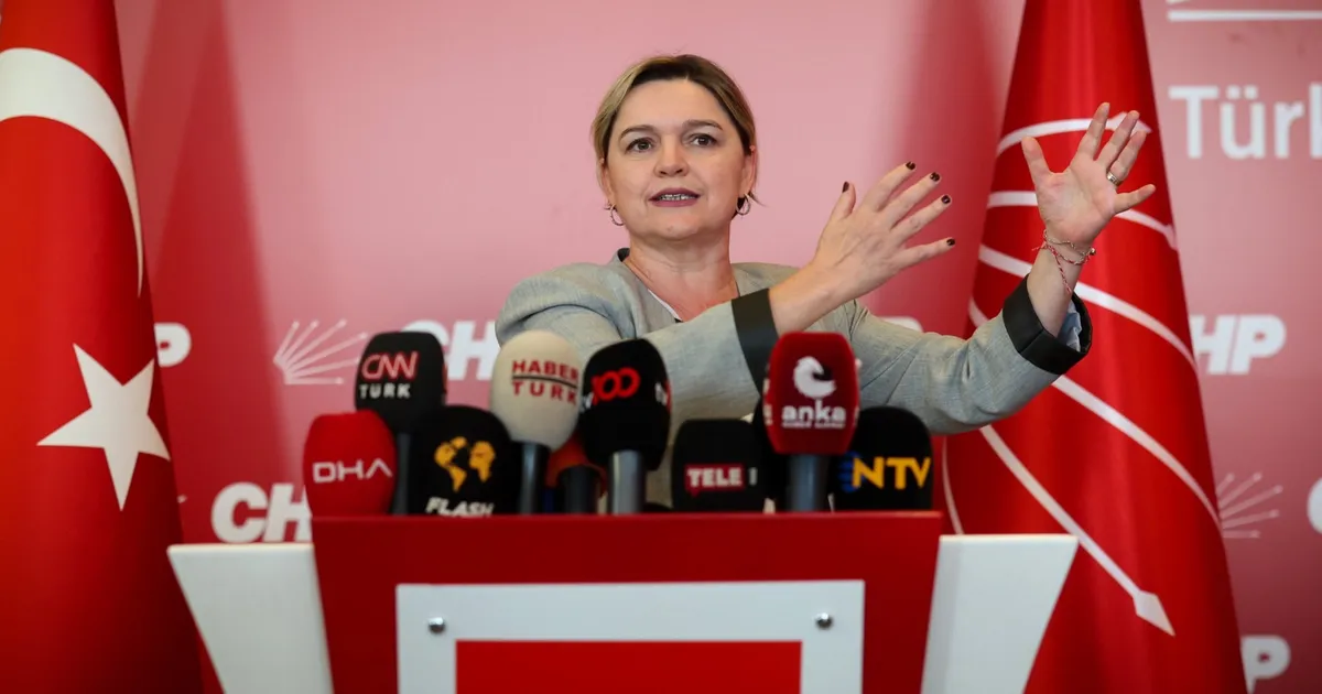 CHP ön seçimde oy kullanma saatini uzattı