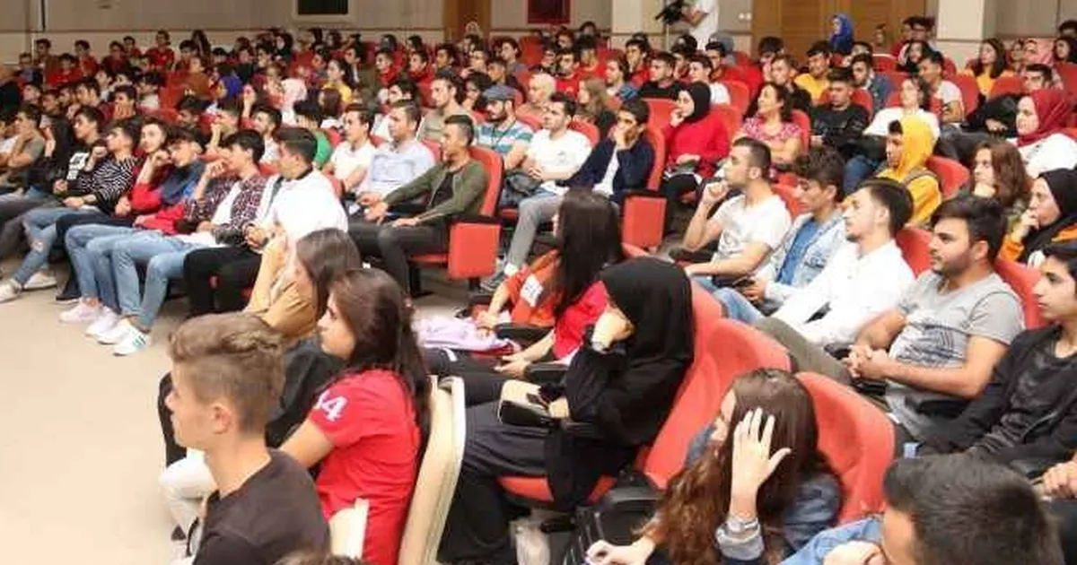 Kocaeli’nde gençlere online staj imkânı