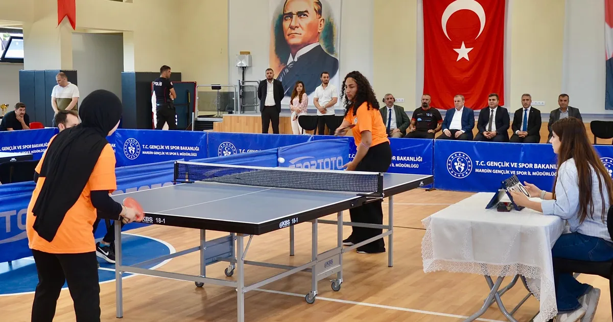 Mardin Midyat’ta masa tenisinde ödüller sahibini buldu