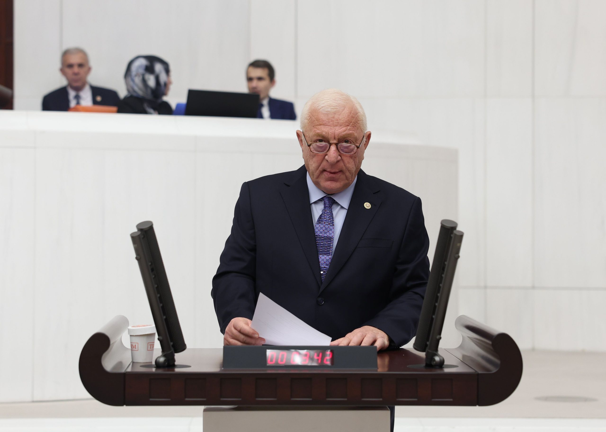 CHP’Lİ ÖZCAN; “İKLİM YASASI DEĞİL, RANT YASASI”