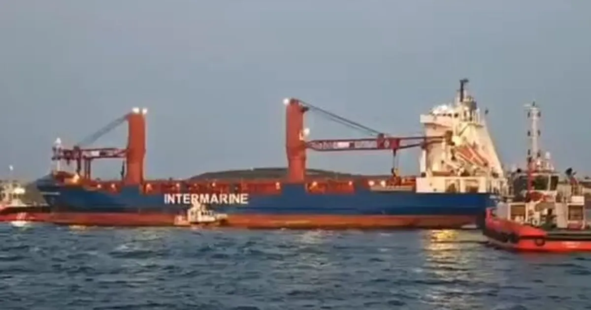 Çanakkale Boğazı’nda yangın paniği! Boğaz trafiği yeniden açıldı