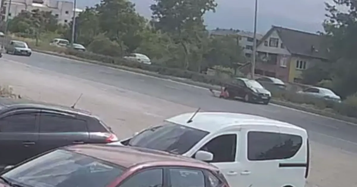 Düzce’de otomobil yayaya çarptı