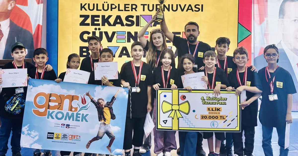 Genç KOMEK öğrencilerinden zeka arenasında büyük zafer