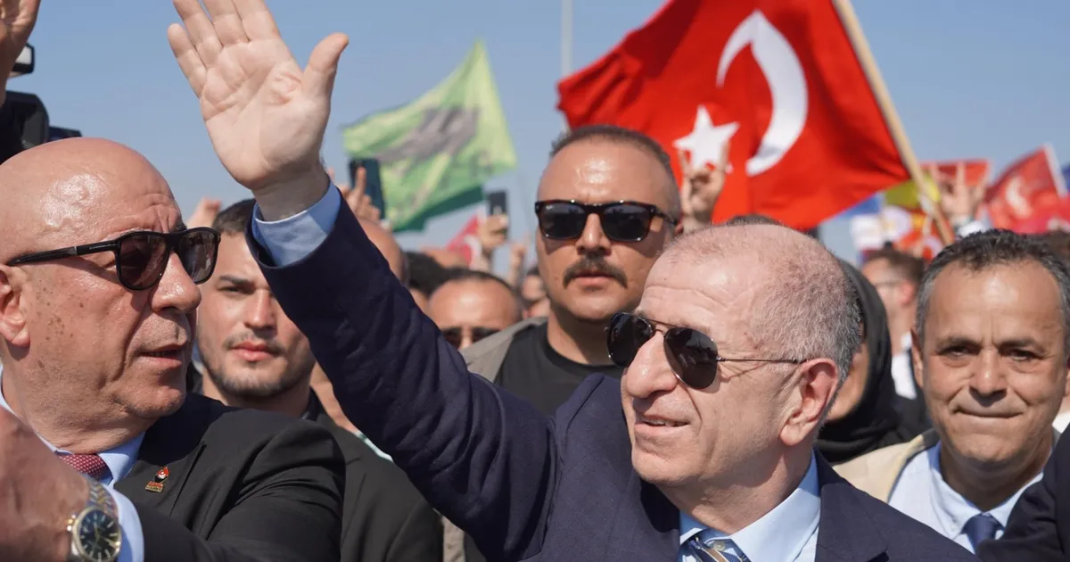 Prof. Dr. Ümit Özdağ’dan mücadeleye devam mesajı: Nerede kalmıştık?