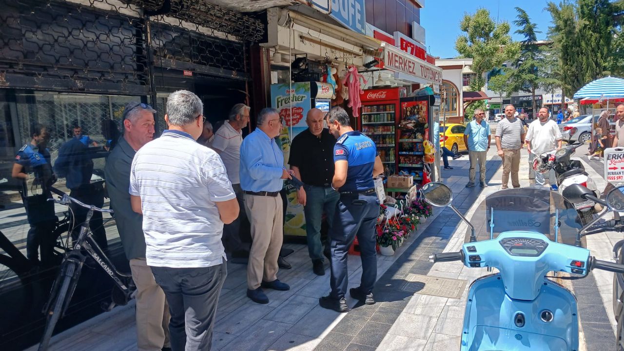 Düzce Belediyesi’nden Temizlik Seferberliği Kurallara Uymayan Esnafa Ceza Yolda