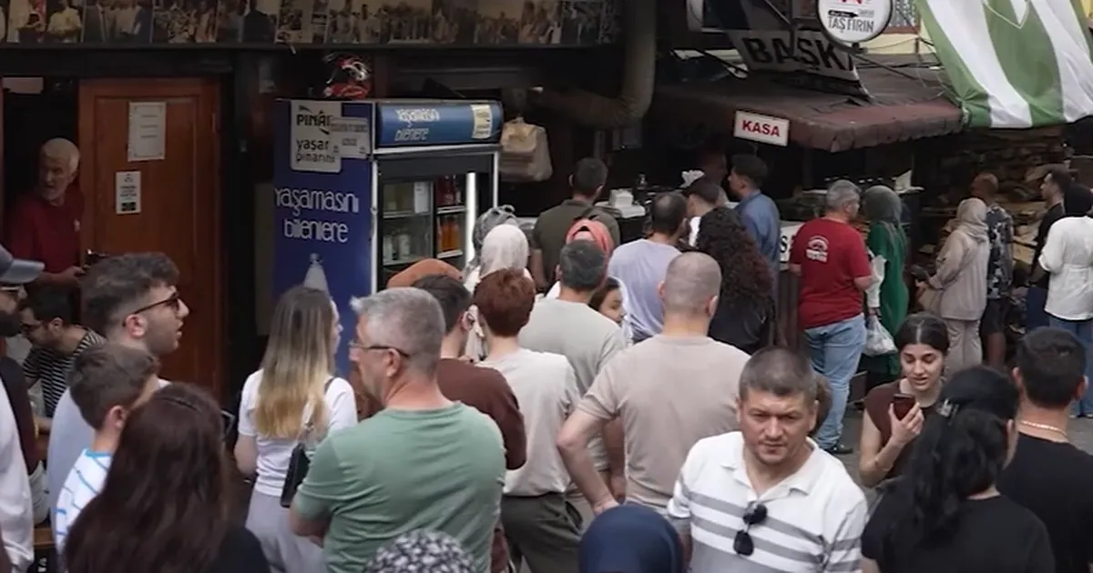 Bursa kültürle buluştu, esnaf kazandı