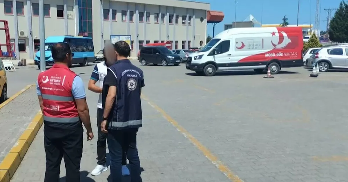 Göçmen kaçakçılığına darbe! 32 organizatör ile 572 düzensiz göçmen yakalandı