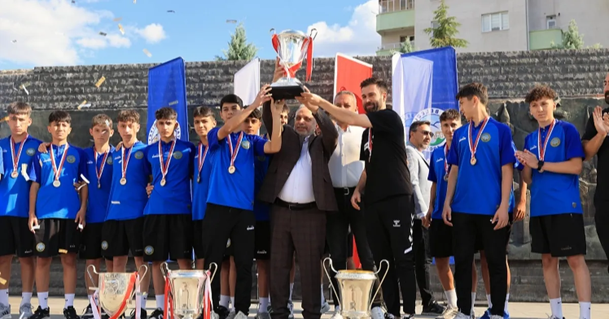 Kayseri Talas’ın altın çocukları yine tarih yazdı