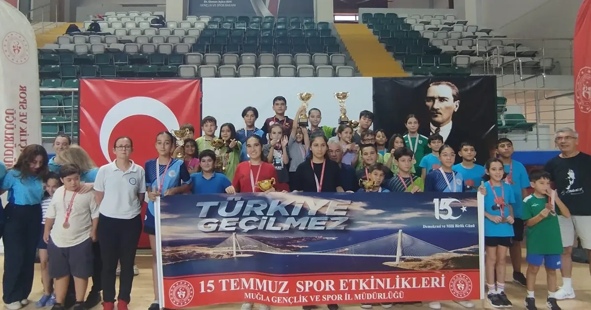 Muğla Büyükşehir’in genç raketleri turnuvaya damga vurdu