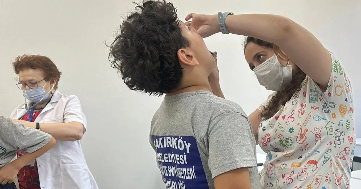 Yaz Spor Okulu öğrencilerine sağlık kontrolü