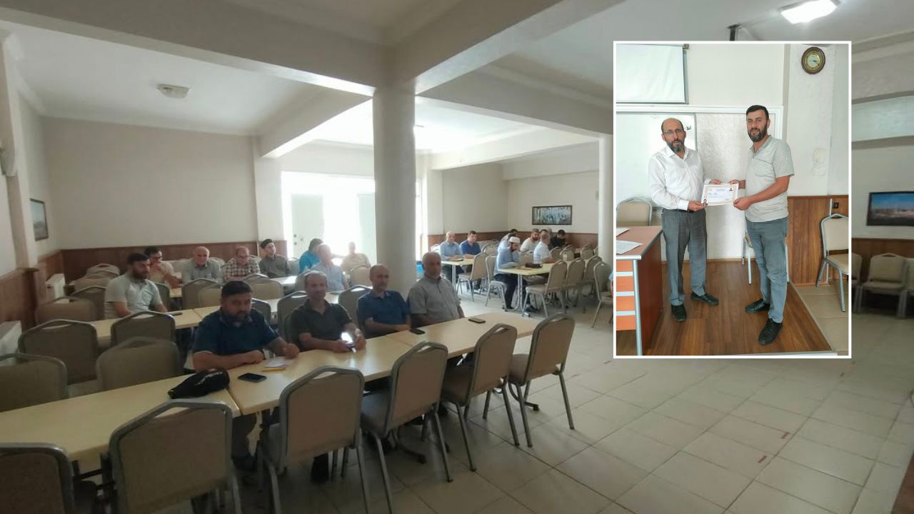 Gölyaka Müftülüğünde Aylık Toplantı ve Başarı Belgesi Töreni