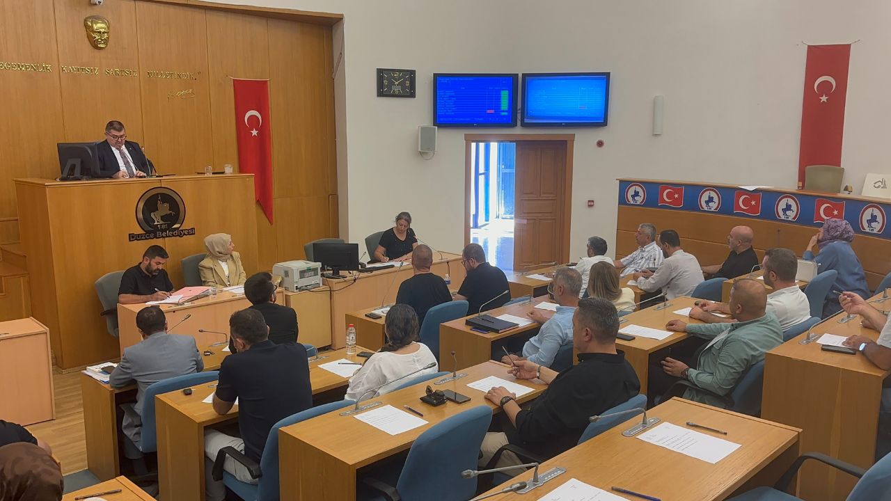 Düzce Belediye Meclisi’nden 58 Milyon 200 Bin TL’lik Yatırım Kredisi Onayı