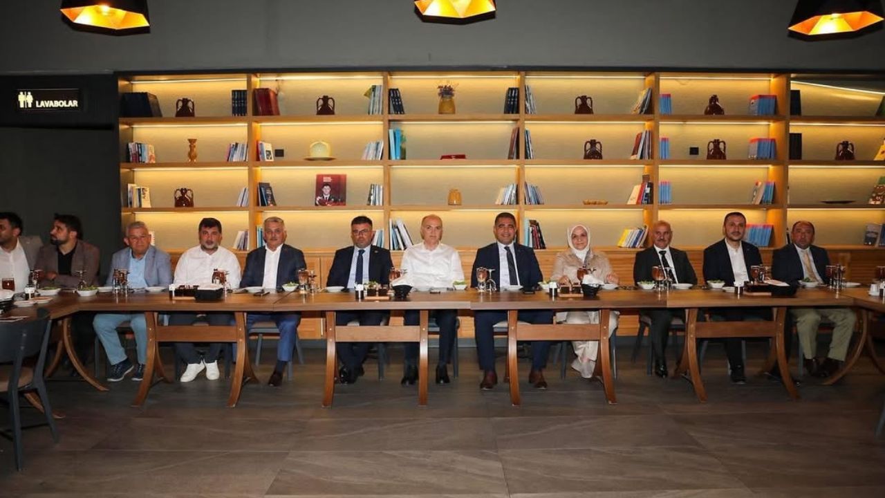 İsa Yazıcı’ya Düzce’de Anlamlı Veda Yemeği
