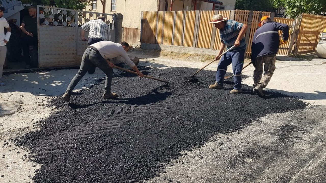 Düzce İl Özel İdaresi Beçi Yörükler Köyü’nde Yol Onarımını Tamamladı
