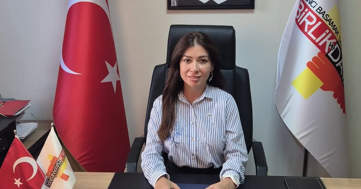 Aşıla uygulamasına zorunluluk tepkisi! Aile Hekimliği verilerinin telefona indirilmesi riskli!