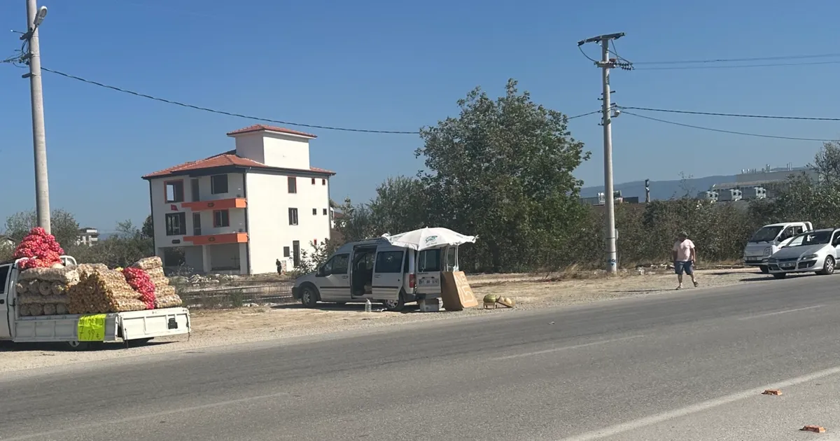 Düzce’de seyyar satıcılara belediye seyirci kalıyor