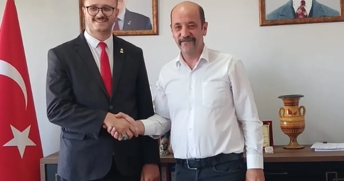 Kayserili iş insanı Hasan Çakmak Zafer Partisi’nde