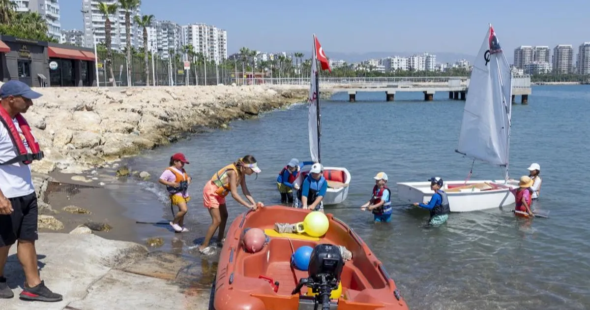 Mersin’de Babil Su Sporları Merkezi 1000 kişiye eğitim verdi