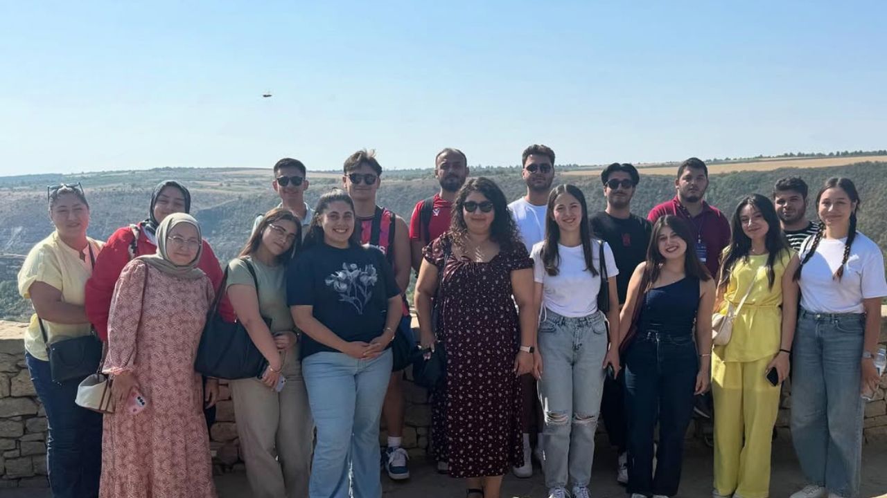 Uluslararası Projede Düzceli Gençlerden Kültürel Keşif