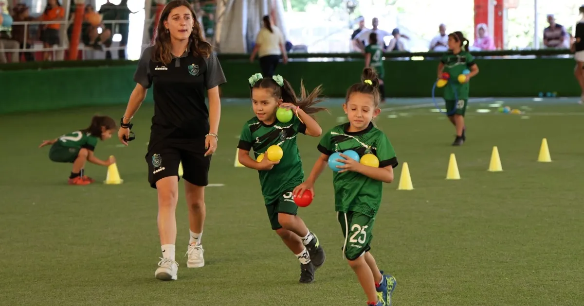 Kocaeli’de kadın futboluna anlamlı destek