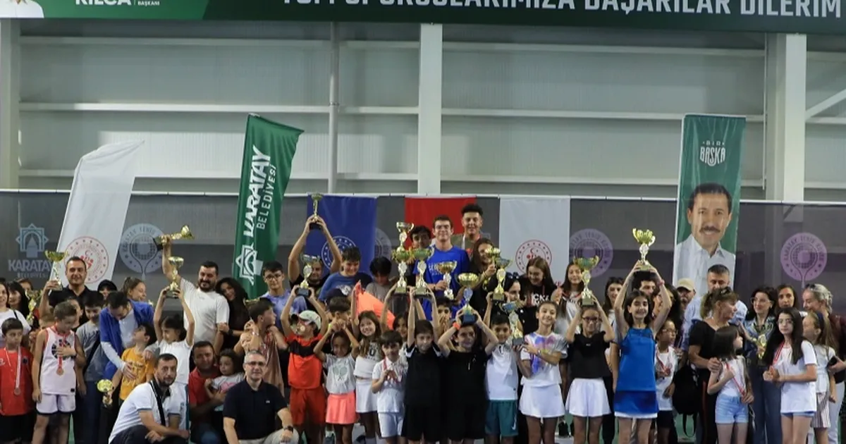 Konya Karatay’da tenis coşkusu: Şampiyonlar belli oldu