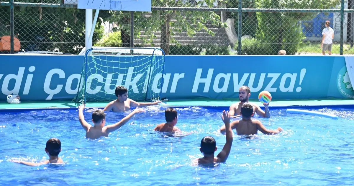 Manisa’da 6 binden fazla öğrenci yazı serin geçirdi