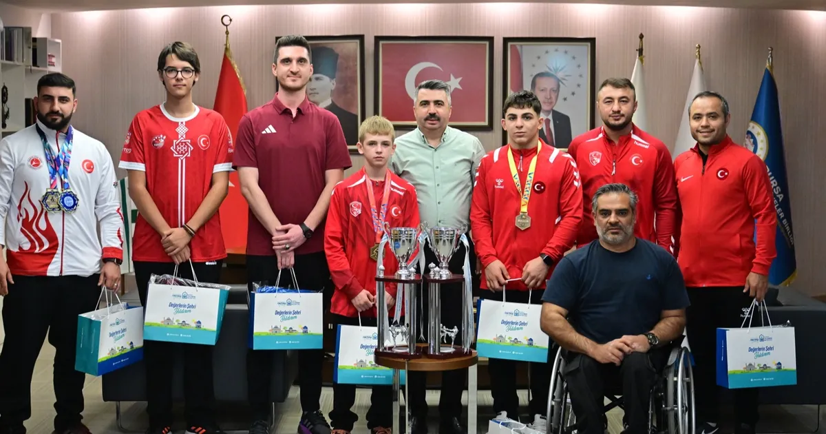 Başkan Oktay Yılmaz, Yıldırımlı sporcuları ağırladı