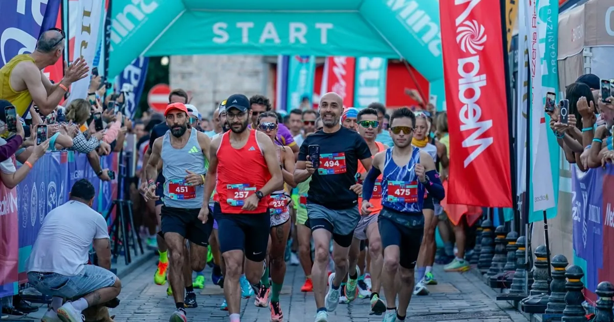 Bodrum Yarı Maratonu 8. kez nefes kesti! 24 ülkeden 2 bin 150 sporcu koştu