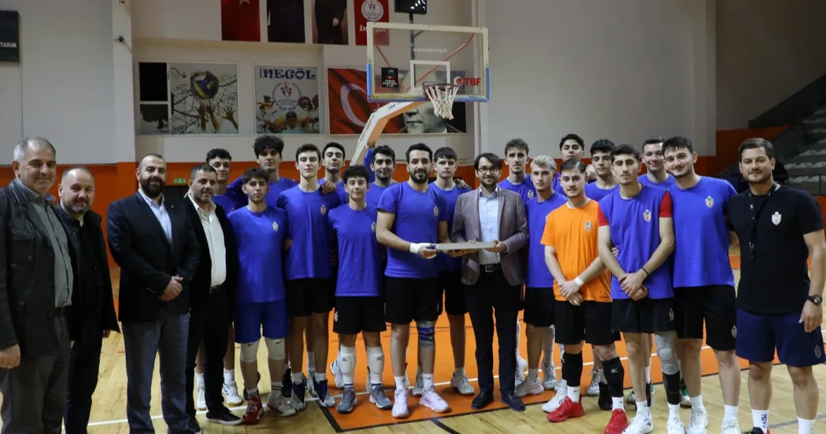 Bursa İnegöl’de voleybol heyecanı: Galatasaray konuk oluyor