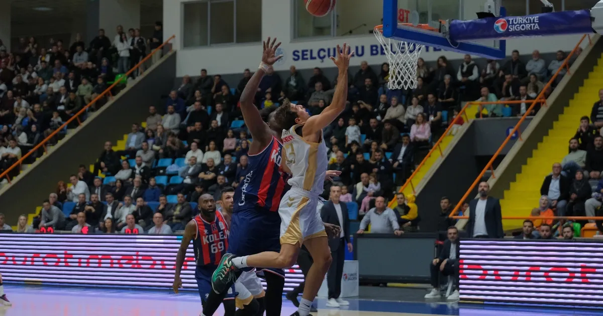 Konya potada yenilmezlik serisini 5’e çıkardı