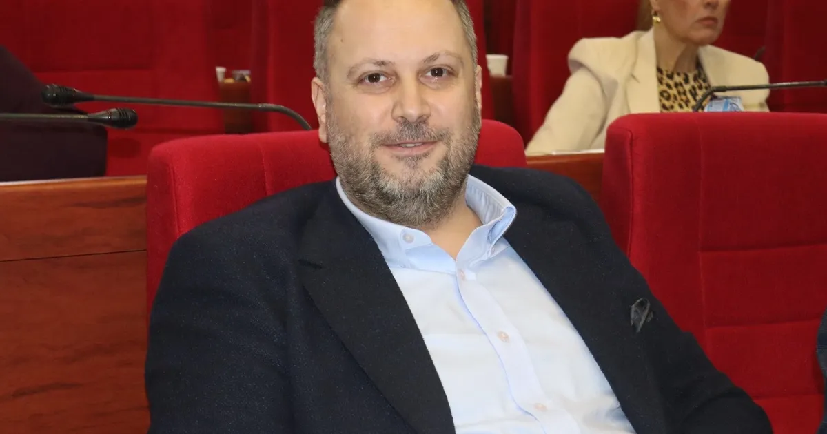 CHP’li Küçükkaya’dan sert çıkış: Empatiyi vatandaşa yapacaksınız, Belediye Başkanına değil!