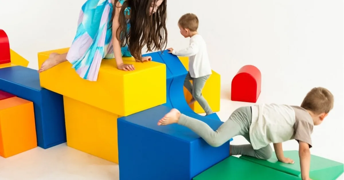 Çocuklar her gün 3 saat hareket etmeli