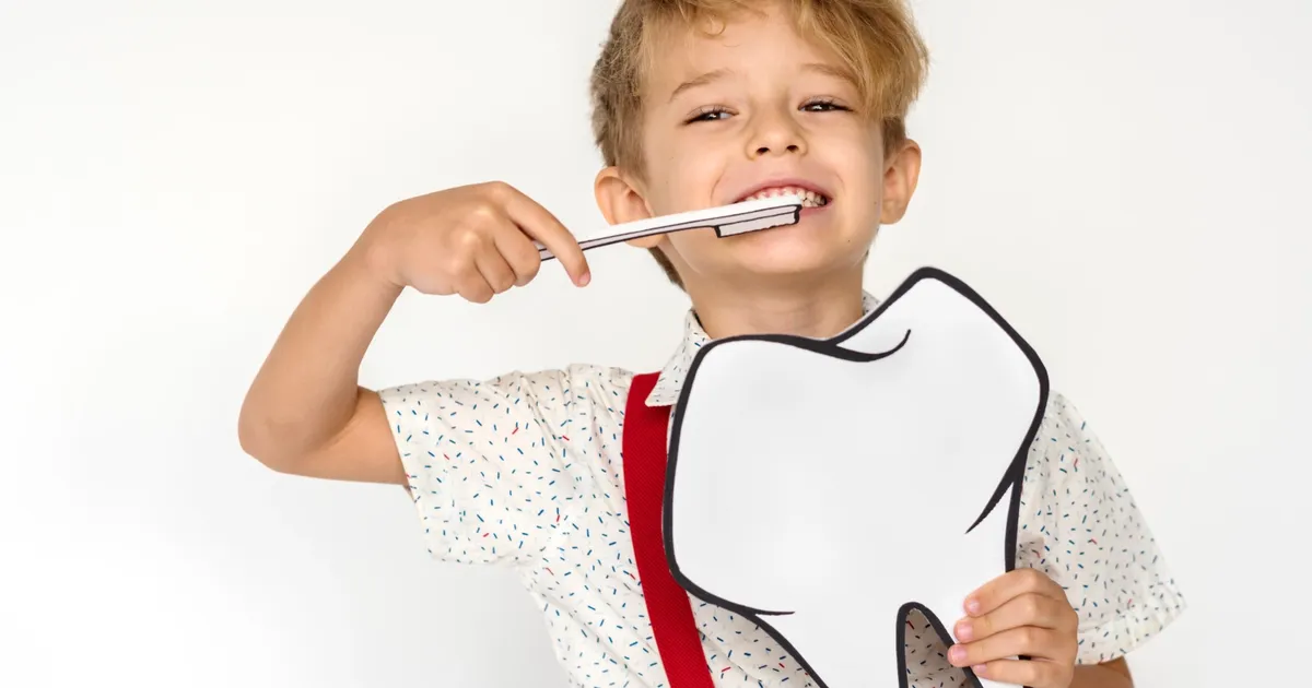 Çocuklarda diş sağlığı için doğru macun seçimi önemli