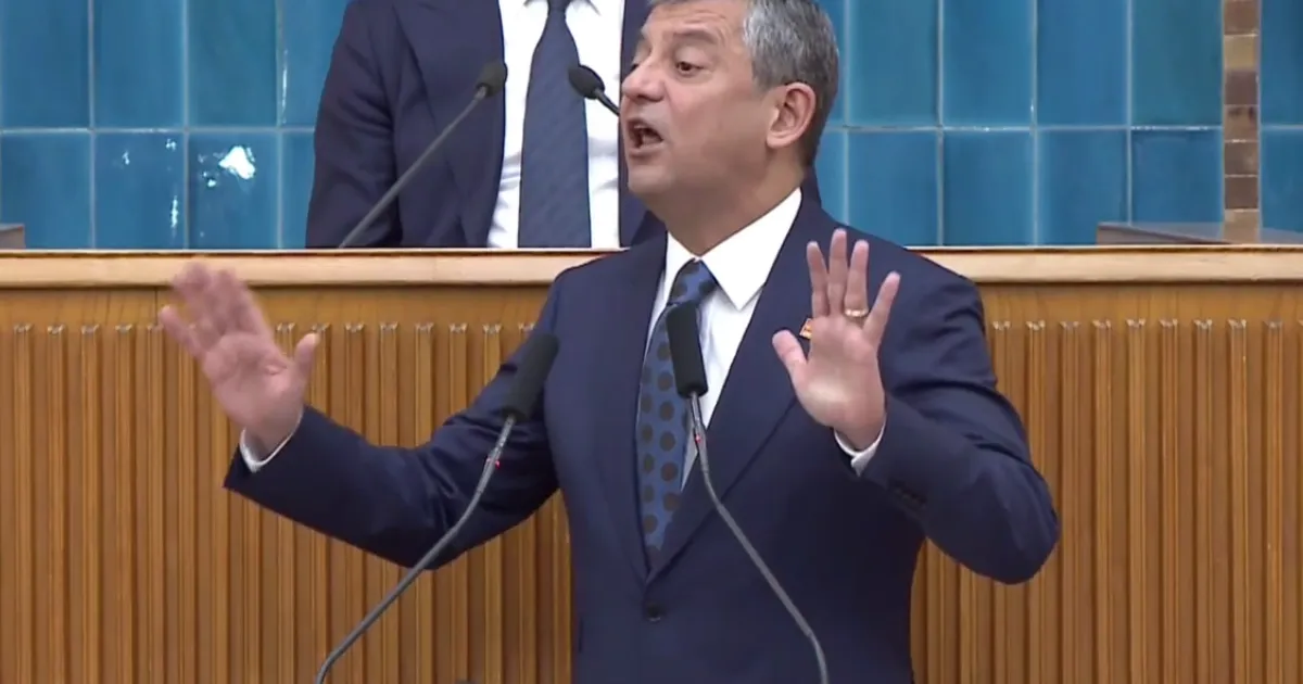 İmamoğlu iddianamesine ‘Özel’ tepki: Haysiyet cellatlığı son bulmalı!