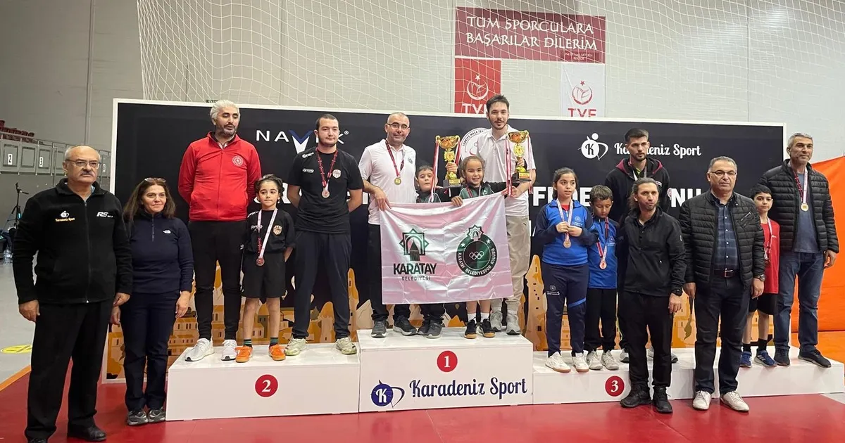 Karatay Belediyespor’dan Türkiye Şampiyonasında çifte zafer