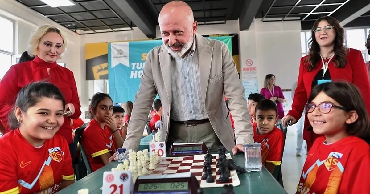 Kayseri Kocasinan’dan Satranç Türkiye Kupası
