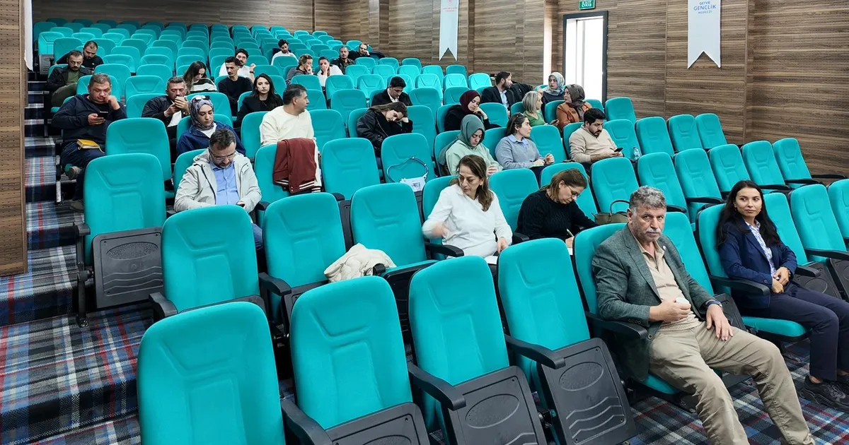 Sakarya Geyve’de Kamu İhale Mevzuatı eğitimi verildi