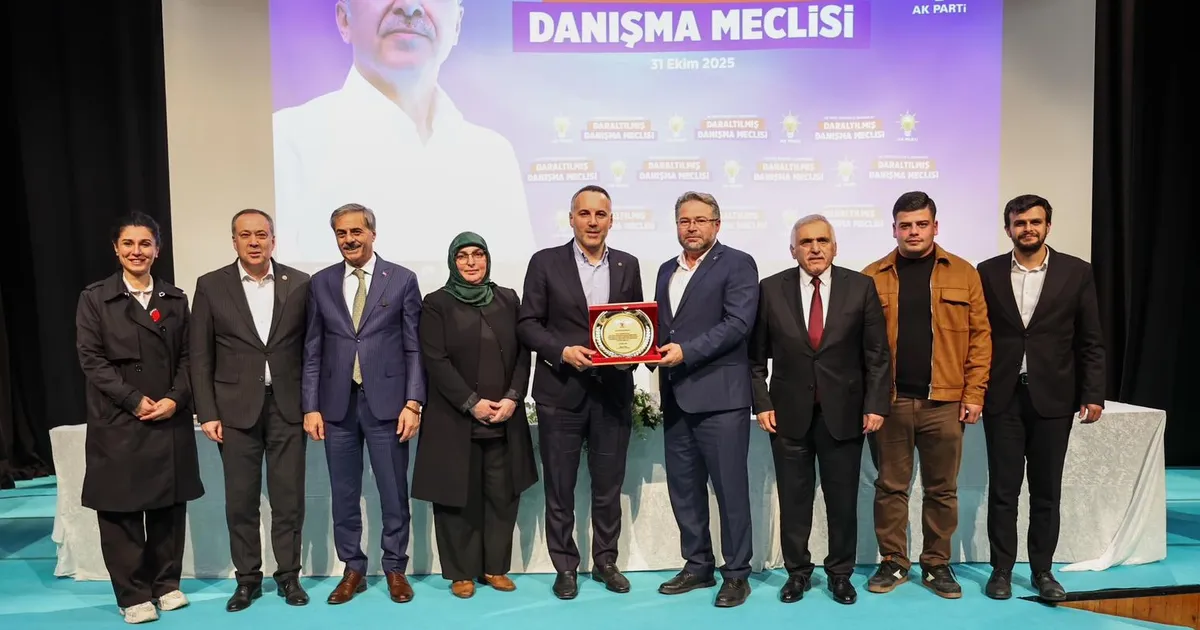 Sakarya’da Başkan Alemdar, İl Danışma Meclisi’nde hizmetleri anlattı