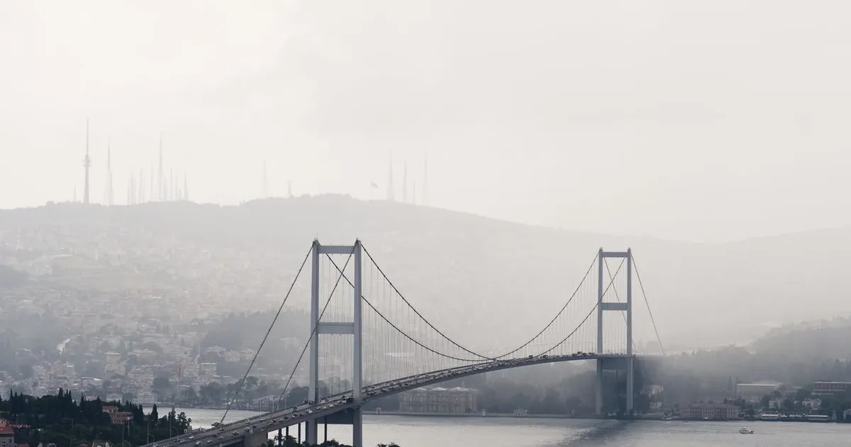Sıcaklıklar mevsim normallerinin üzerinde… Kuzeybatıda sağanak alarmı!