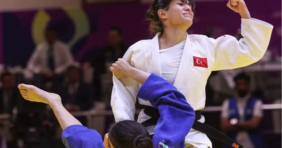 Tuğçe Beder’den Riyad’da altın madalya