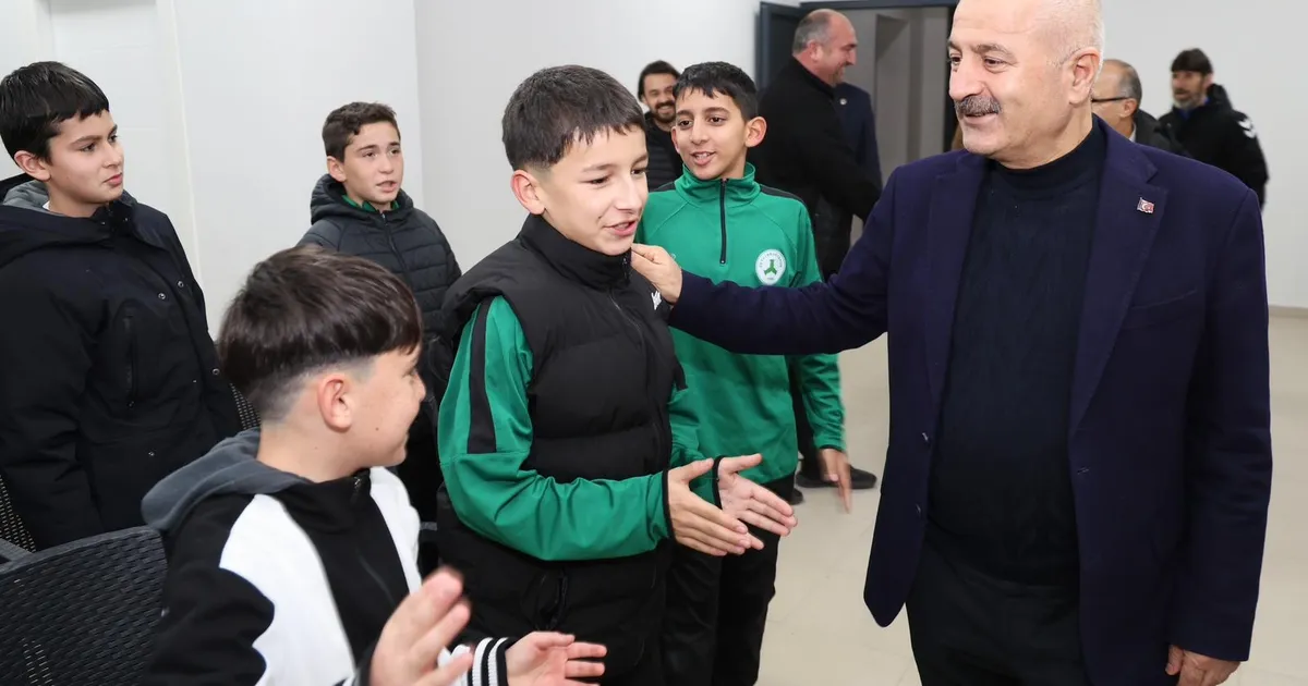 Başkan Zinnur Büyükgöz, Gebzeli genç sporcularla buluştu